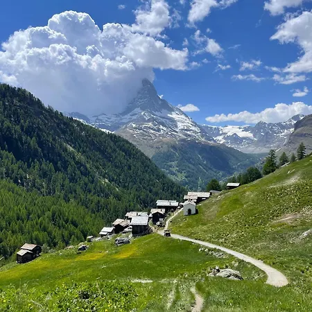 Matterhorn Alpine - Familie Und Sport * Täsch